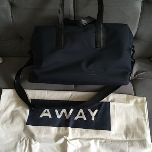 AWAY - The Everywhere Bag